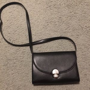Small urban outfitters crossbody purse
